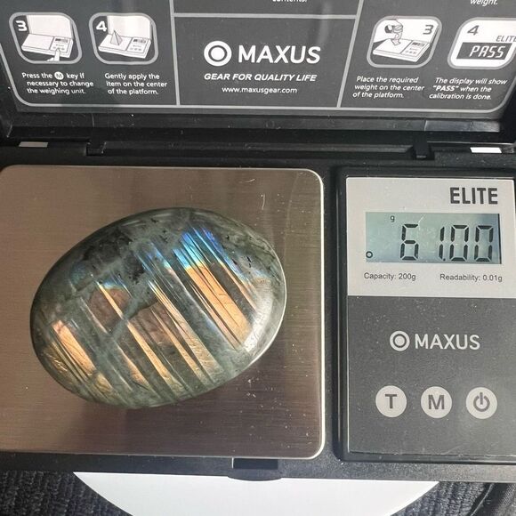 Labradorite Crystal Meditation Palm Stone - Picture 10 of 10